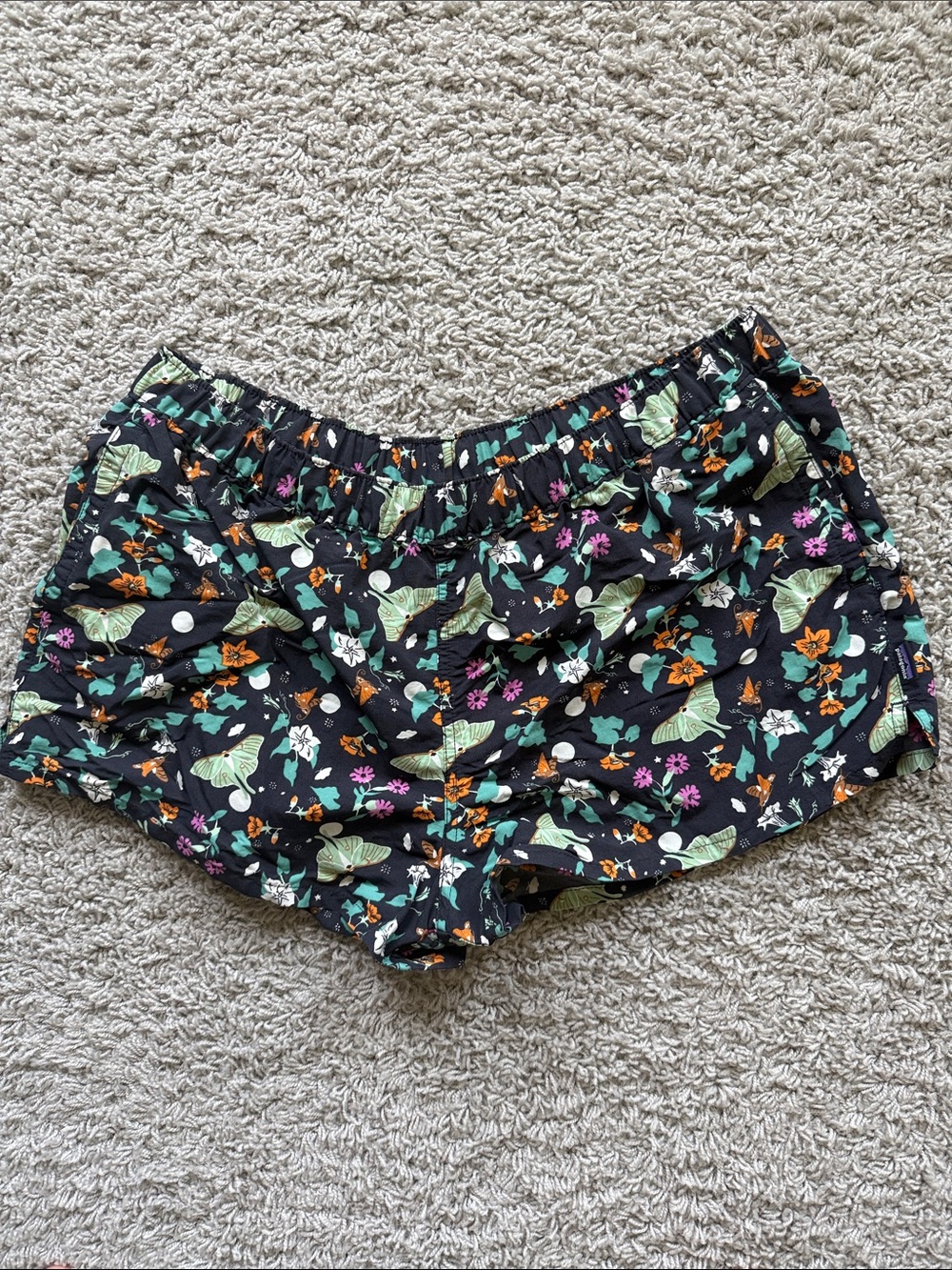 Patagonia Barely Baggies Night Pollinators sz XL